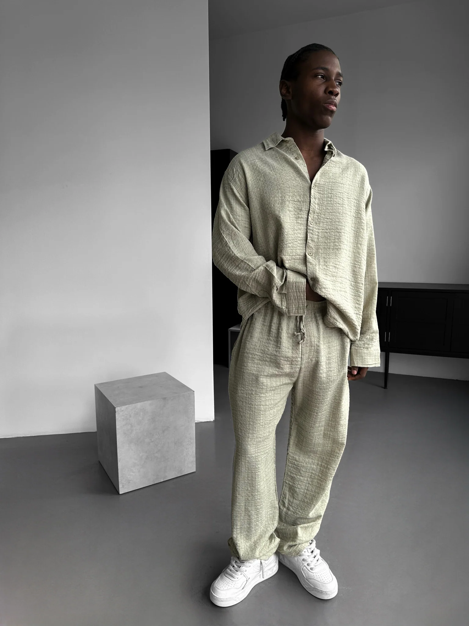 Straight Muslin Trousers - Mint - Image 3